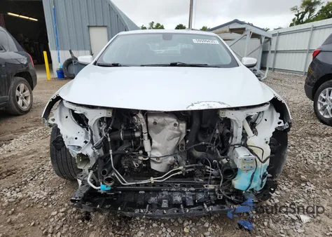 2018 Chevrolet Malibu Lt из США, поврежденный, VIN 1G1ZD5ST4JF290363